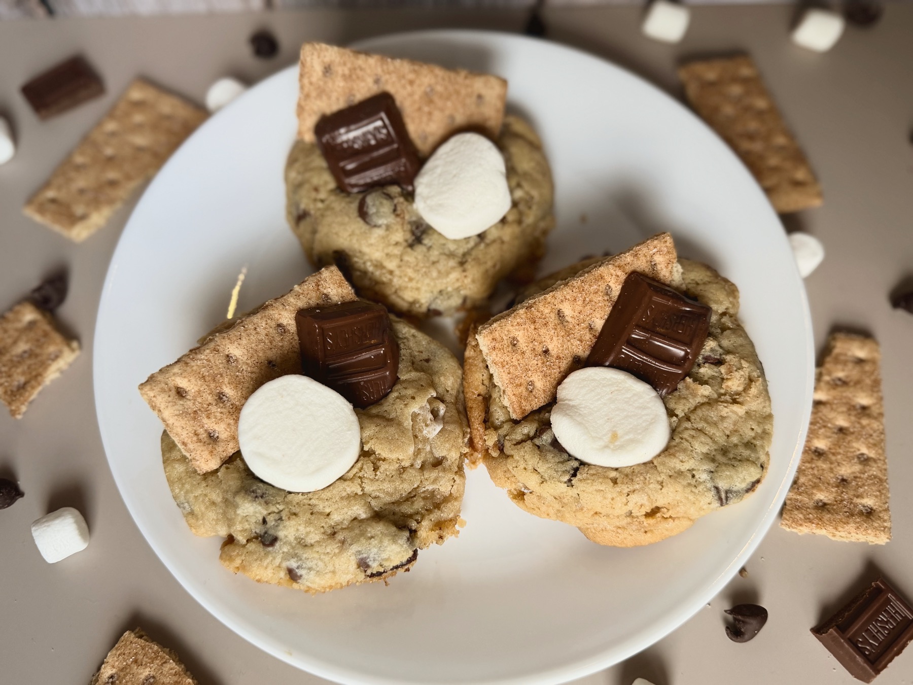 Freshly baked s’mores cookies